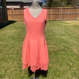 NWT Maia coral vneck sleeveless dress in size 14 crochet flower detail on hem
